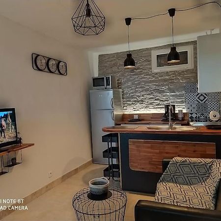 Duplex Avec Jardin, Proche Village Calenzana Exterior photo